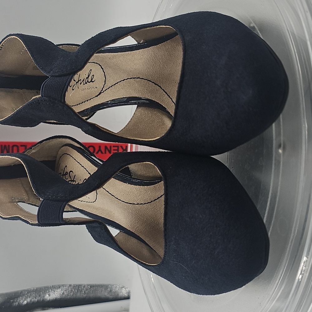 K Life Stride Women's Navy Blue Heels Sz 5m - Picture 9 of 12